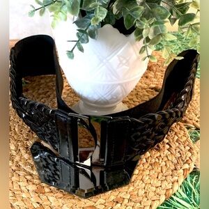 Black woven belt with gun metal buckle, medium, large, X large EUC